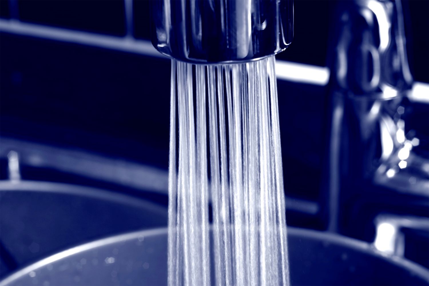 Examining The Differences Reverse Osmosis Vs Distilled Water RO